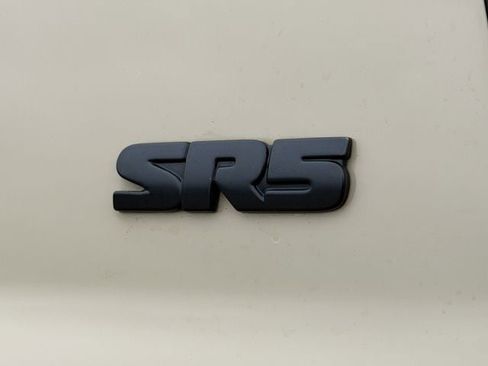 Used 2020 Toyota Tundra SR5 AWD/4WD image 9