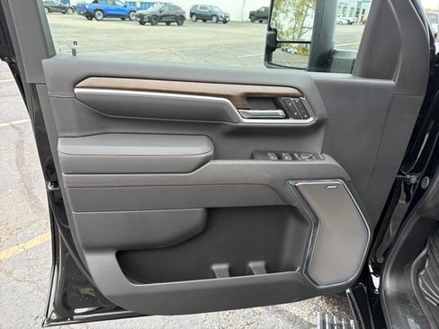 New 2026 Chevrolet Silverado 3500 High Country w/ Midnight Edition image 10
