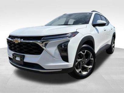 Used 2025 Chevrolet Trax LT w/ LT Convenience Package