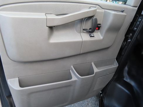 Used 2020 Chevrolet Express 2500 w/ Driver Convenience Package RWD image 17