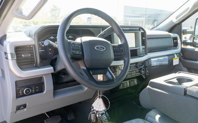 New 2026 Ford F250 XLT w/ 360-Degree Camera Package AWD/4WD image 8