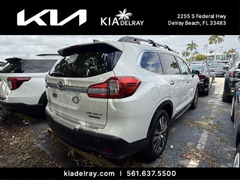 Used 2019 Subaru Ascent Touring image 2