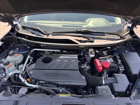 Used 2023 Nissan Rogue SV image 26