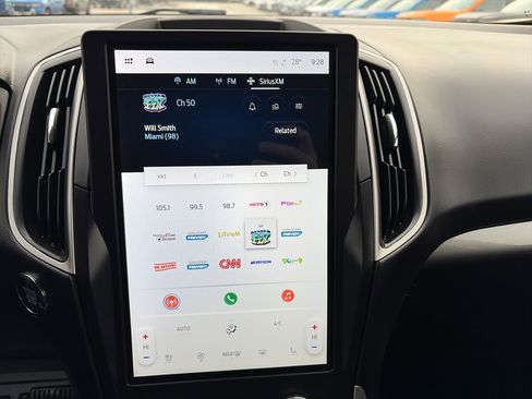 Used 2024 Ford Edge SEL w/ Convenience Package image 31