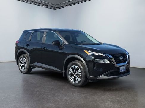 Used 2023 Nissan Rogue SV AWD/4WD image 7