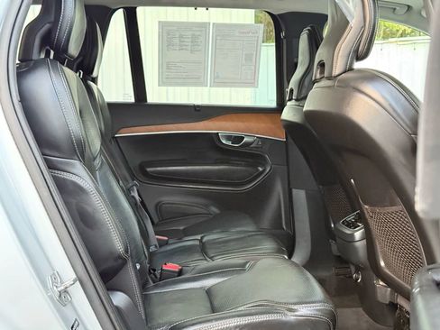 Used 2019 Volvo XC90 T6 Inscription w/ Advanced Package image 16