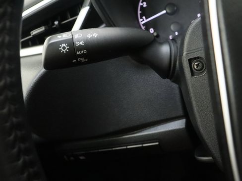 Certified 2024 Toyota Corolla SE FWD image 23