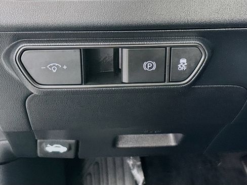 Used 2025 Kia K4 FWD image 10