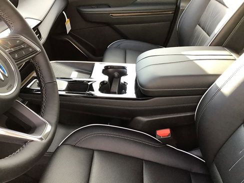 New 2026 Buick Enclave Avenir w/ Super Cruise Package image 21