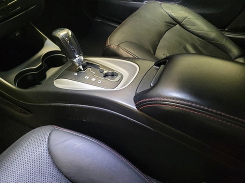 Used 2019 Dodge Journey GT image 26