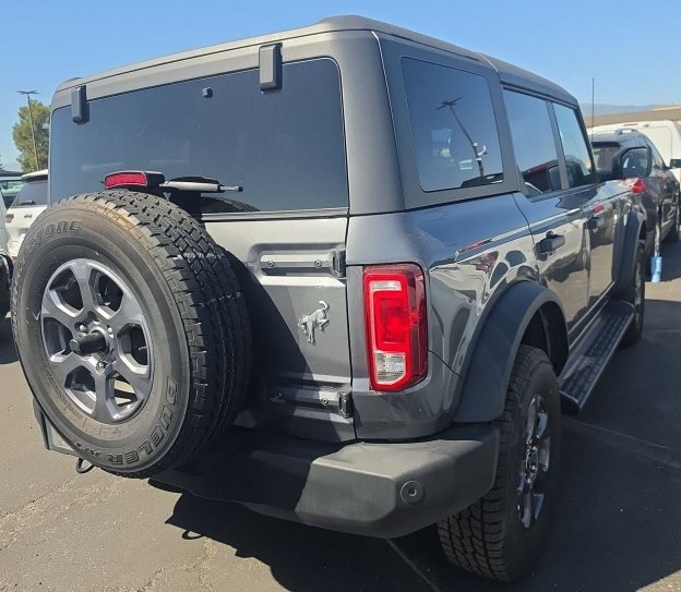 Used 2025 Ford Bronco Big Bend AWD/4WD image 2