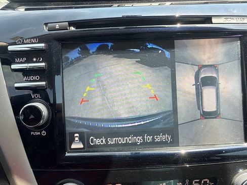 Used 2018 Nissan Murano Platinum FWD image 22