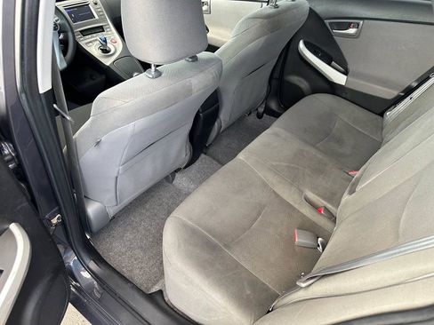Used 2013 Toyota Prius Two w/ Preferred Accessory Pkg FWD image 21
