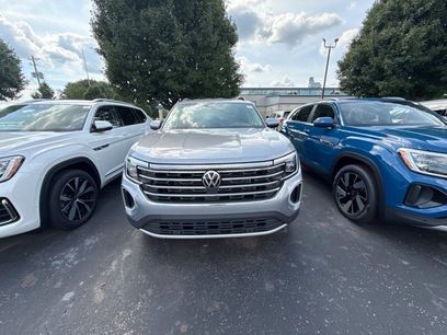 New 2026 Volkswagen Atlas SE