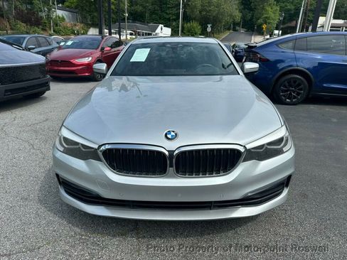Used 2018 BMW 530i RWD image 3