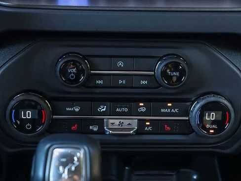 Used 2025 Ford Bronco Big Bend image 13