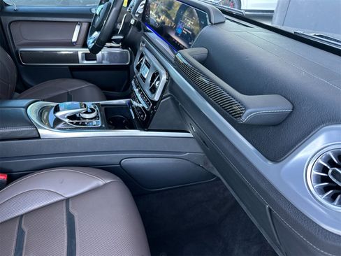 Certified 2022 Mercedes-Benz G 63 AMG 4MATIC image 18