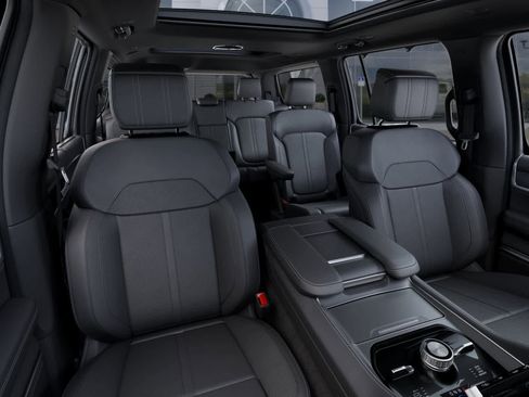 New 2026 Jeep Grand Wagoneer Summit image 16