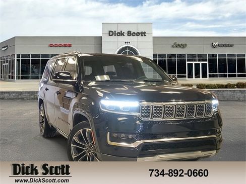 Used 2022 Jeep Grand Wagoneer Series III image 1