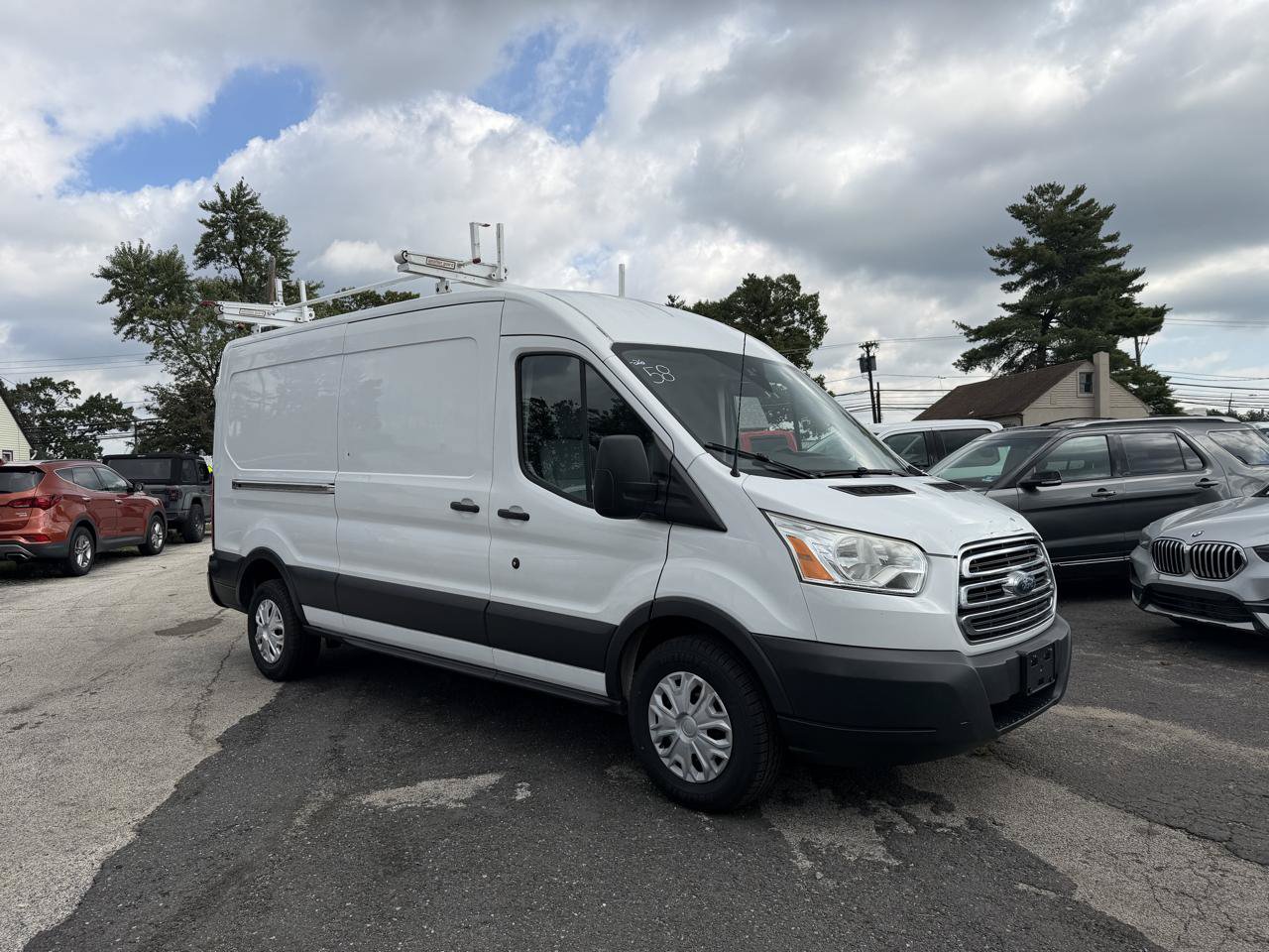 Used 2015 Ford Transit 250 148 Medium Roof w/ Exterior Upgrade Package RWD image 3