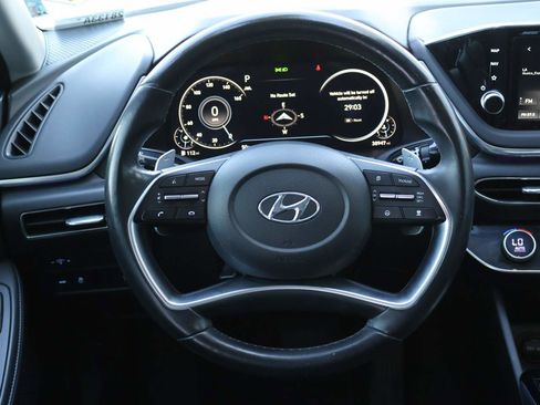 Used 2022 Hyundai Sonata Limited image 12