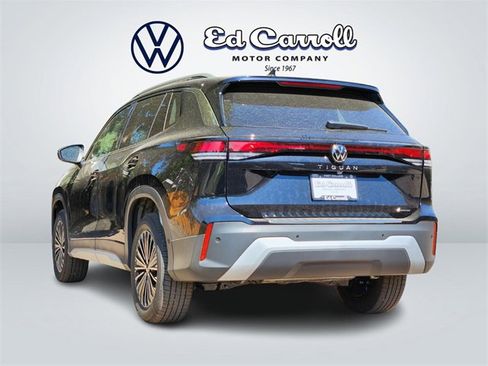 New 2025 Volkswagen Tiguan S image 5