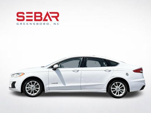 Used 2019 Ford Fusion SE FWD image 10