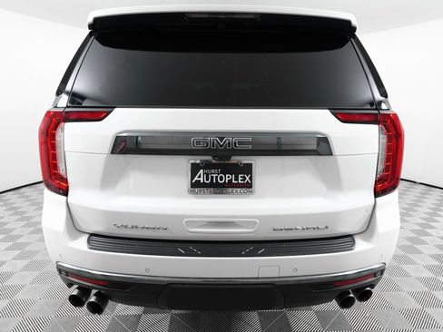 Used 2023 GMC Yukon Denali Ultimate image 6