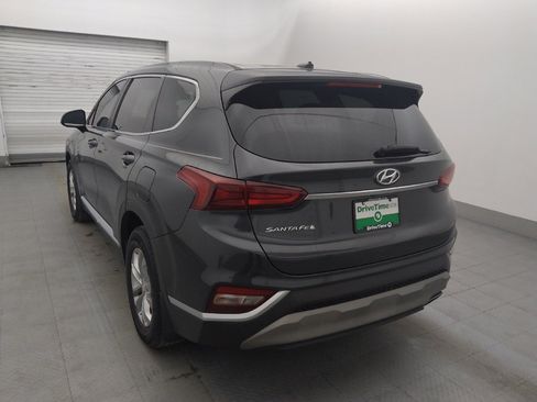 Used 2020 Hyundai Santa Fe SE image 5