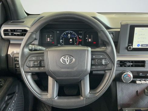 Used 2026 Toyota Tacoma SR5 AWD/4WD image 10