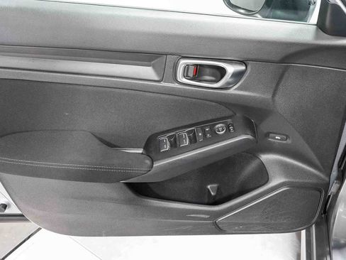Used 2023 Honda Civic Sport image 21