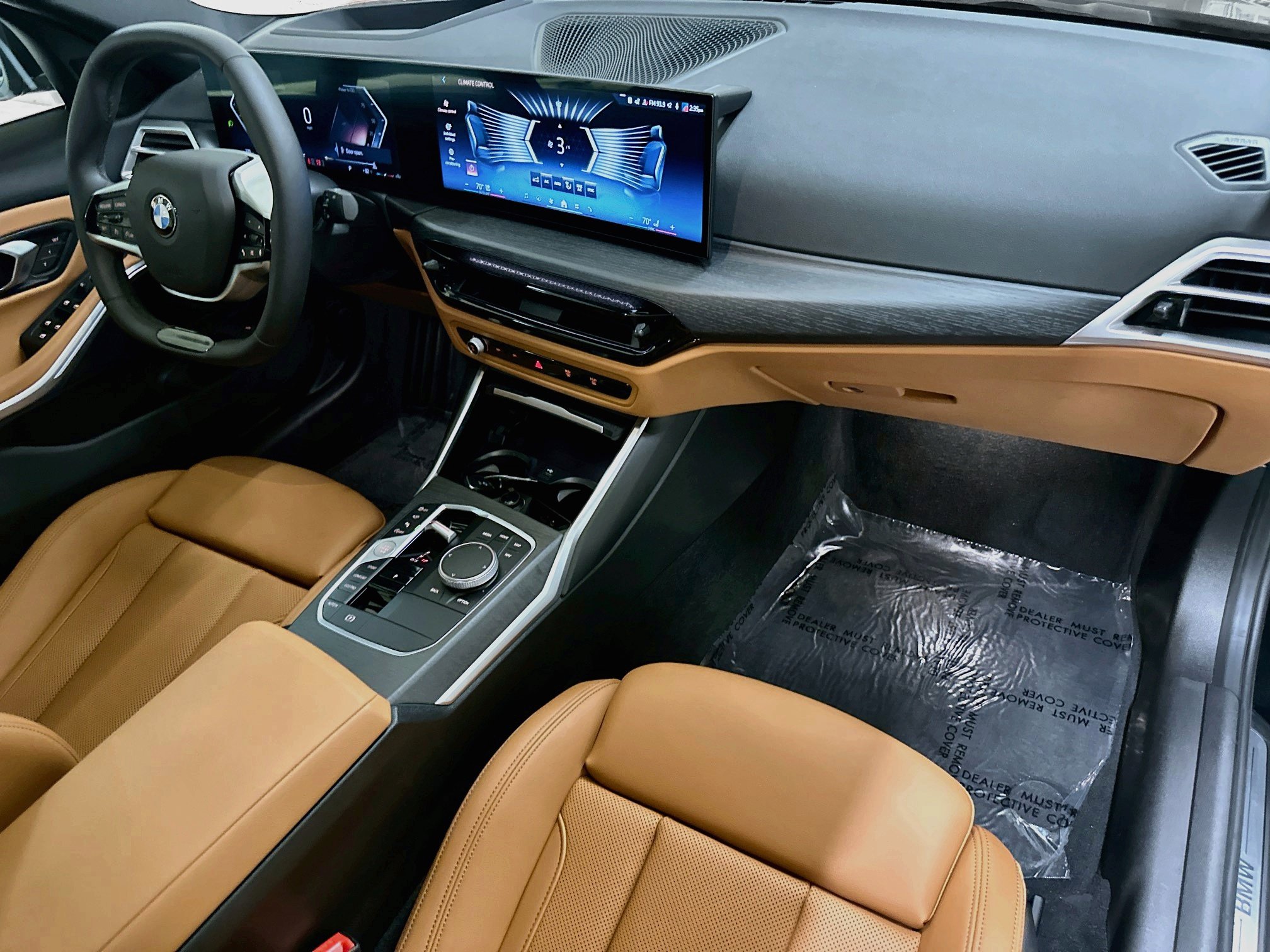 Certified 2025 BMW 330i Sedan w/ Premium Package RWD image 28