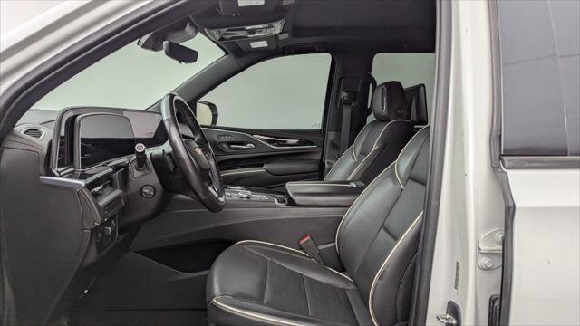 Used 2021 Cadillac Escalade Sport RWD image 14