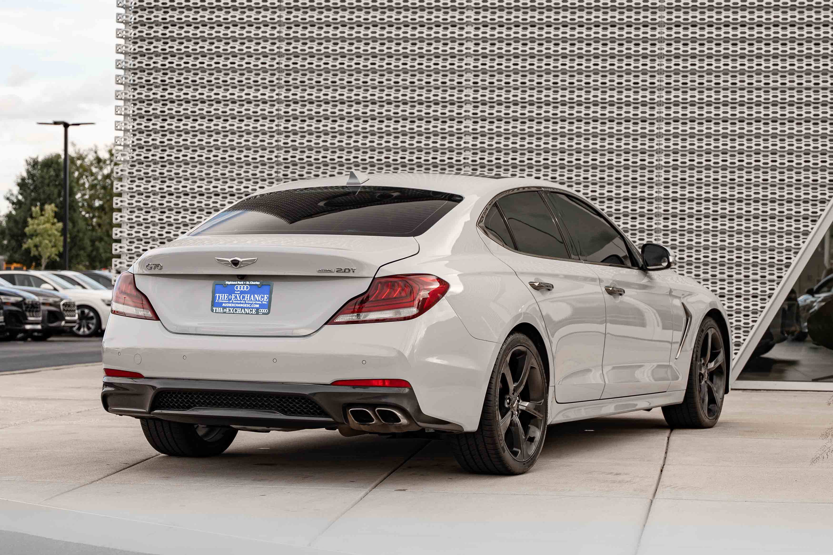 Used 2019 Genesis G70 2.0T Advanced w/ Sport Package AWD/4WD image 4