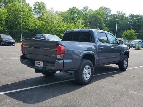 Used 2023 Toyota Tacoma SR AWD/4WD image 4