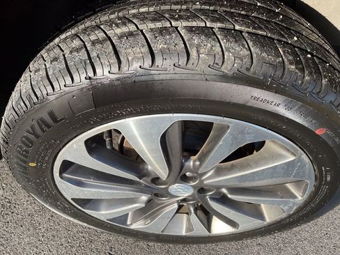 Used 2017 Buick Encore Preferred image 30