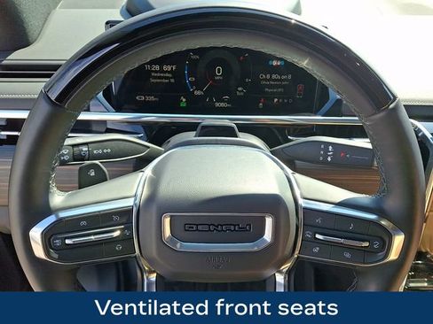 Used 2026 GMC Sierra EV Denali AWD/4WD image 4