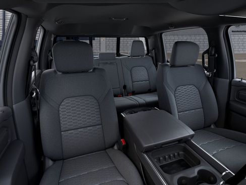 New 2026 RAM 1500 Express AWD/4WD image 16
