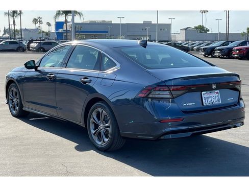 Used 2025 Honda Accord EX-L image 3