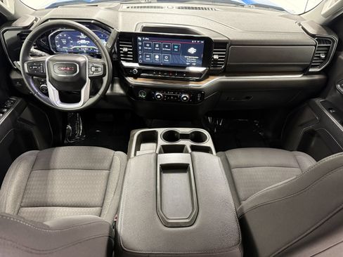 Used 2024 GMC Sierra 1500 Elevation AWD/4WD image 12