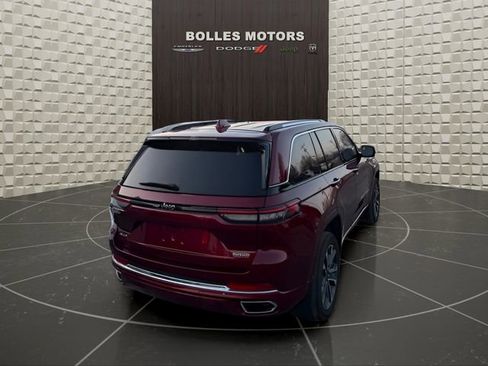 Used 2023 Jeep Grand Cherokee Overland w/ MOPAR Finishing Package image 5