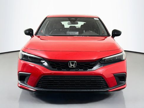 Used 2022 Honda Civic Sport image 2