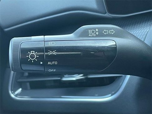 New 2025 Kia K4 GT-Line image 32