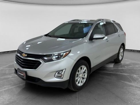 Used 2018 Chevrolet Equinox LT w/ Sun & Infotainment Package image 7