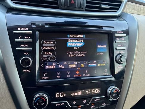 Used 2024 Nissan Murano SV AWD/4WD image 31