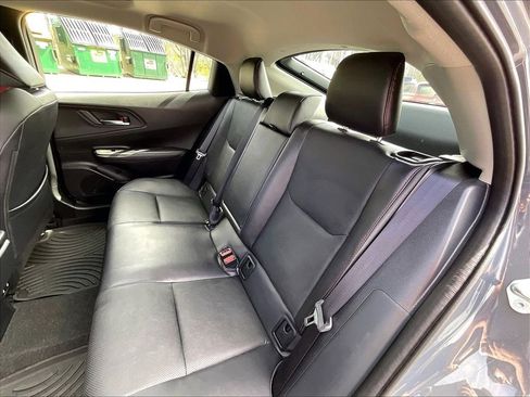 Used 2024 Toyota Prius Prime Premium w/ Advanced Technology Package FWD image 14