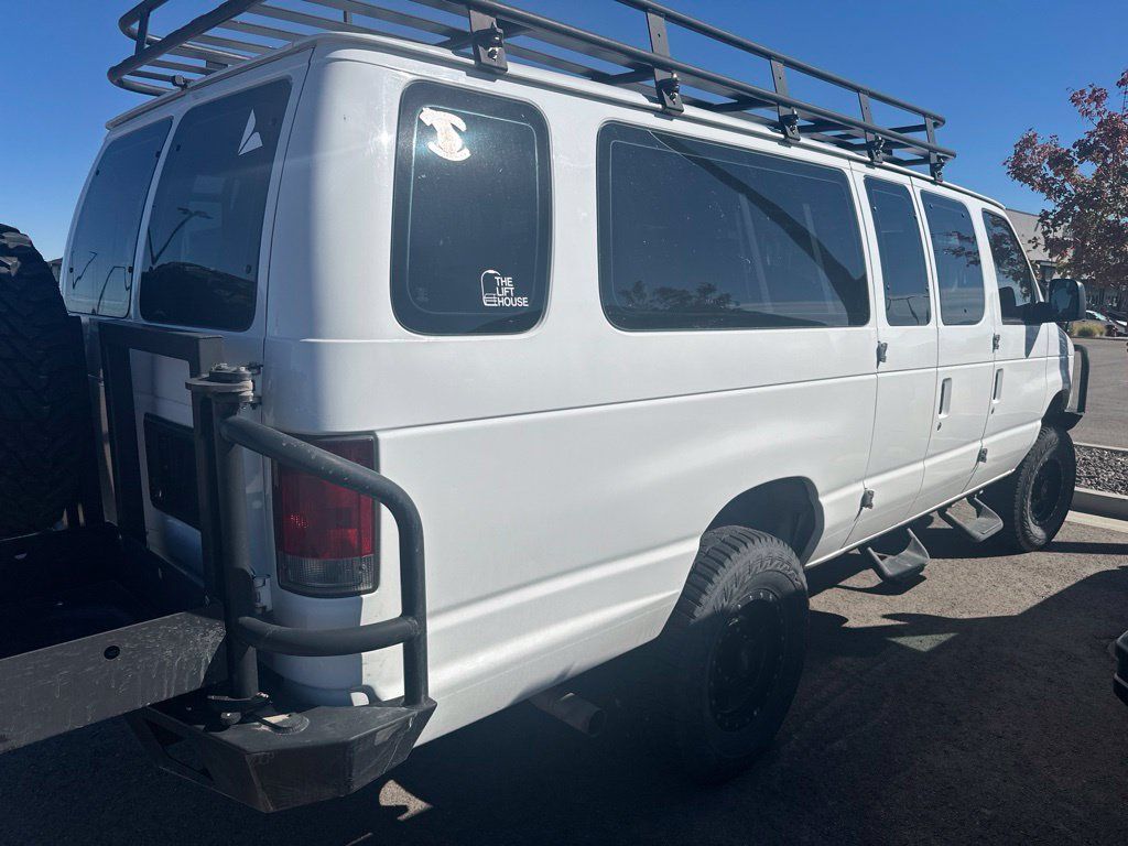 Used 2013 Ford E-350 and Econoline 350 XLT RWD image 6