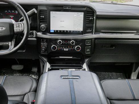 Used 2025 Ford F250 Platinum AWD/4WD image 30