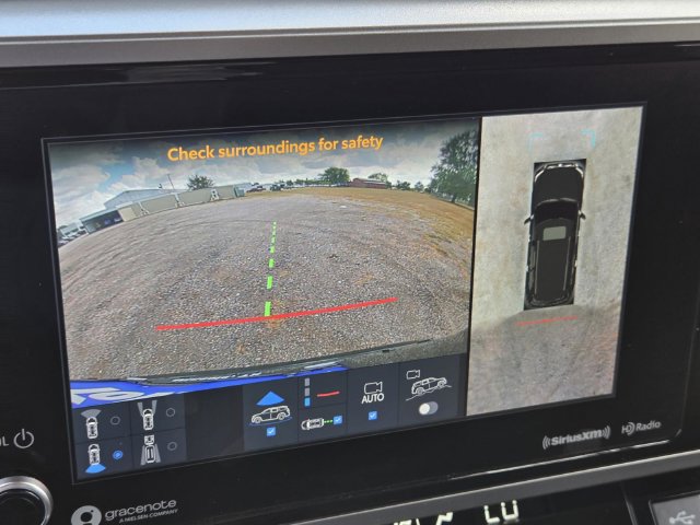 Used 2024 Toyota Sequoia SR5 w/ TRD Off-Road Package AWD/4WD image 18