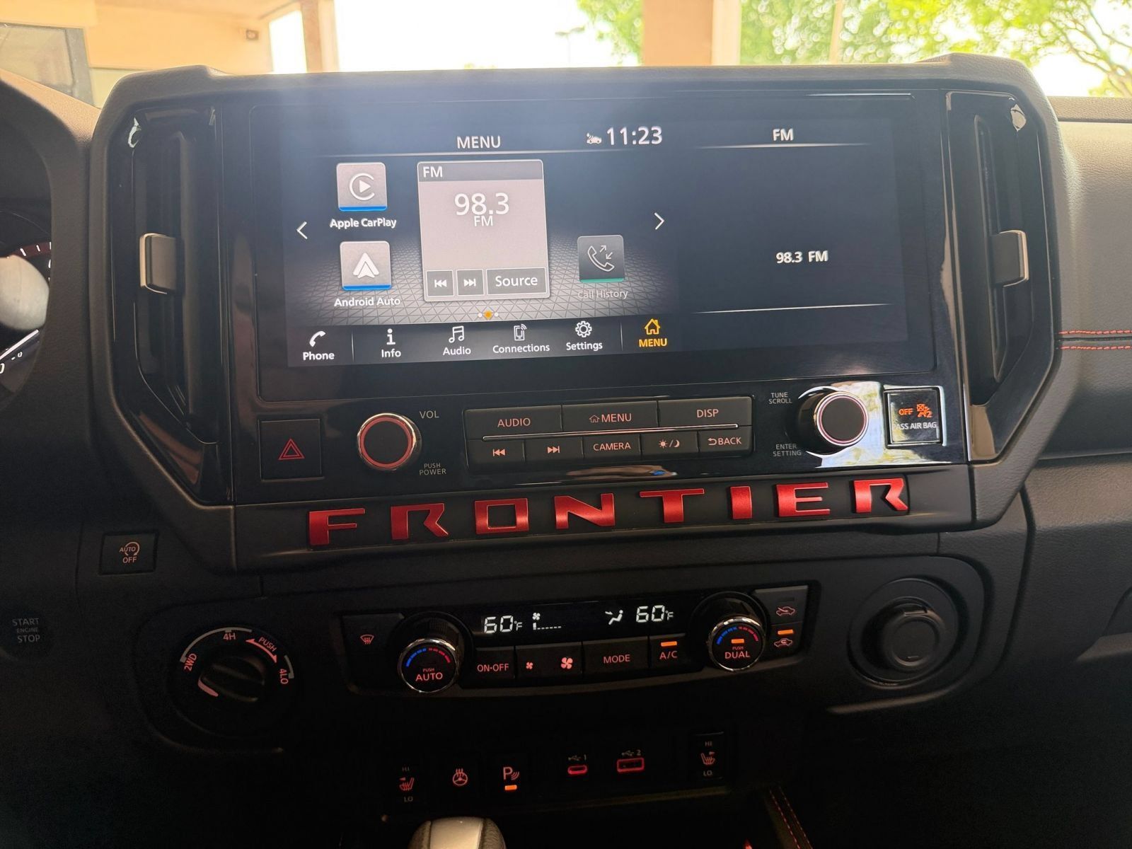 Used 2026 Nissan Frontier PRO-4X AWD/4WD image 16